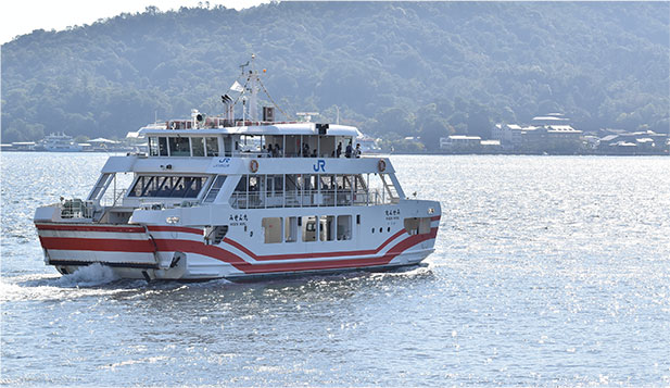 Ferries to/from Miyajima